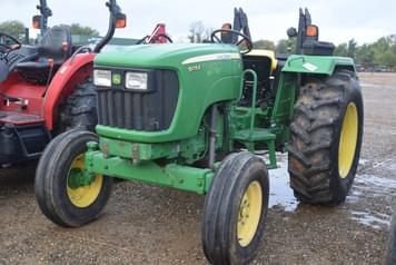 Main image John Deere 5075E