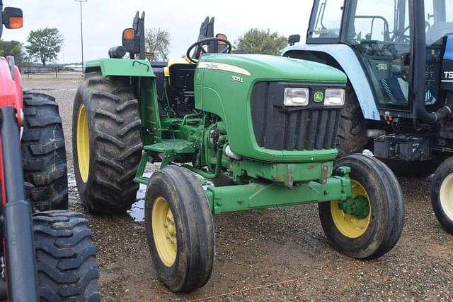 Image of John Deere 5075E equipment image 3