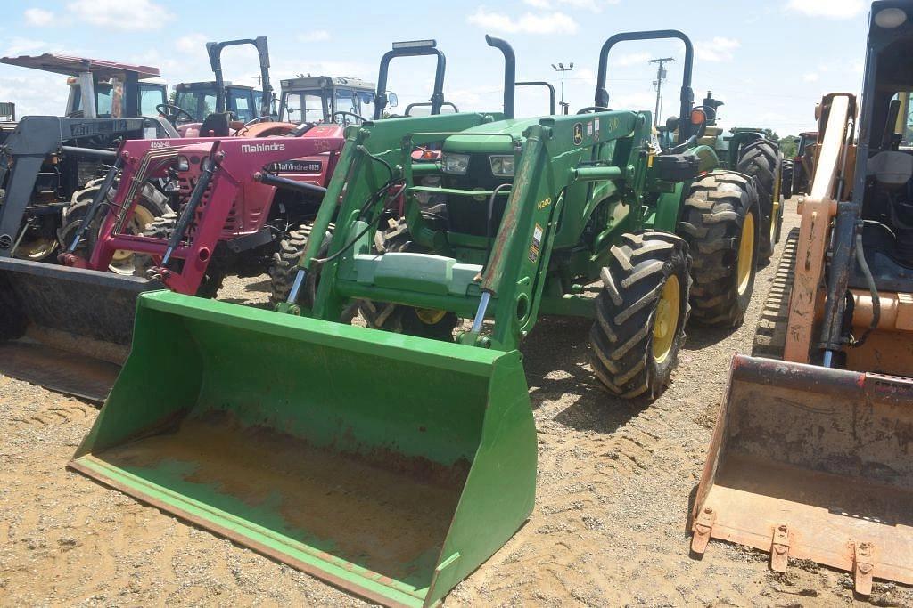 Image of John Deere 5075E Primary image