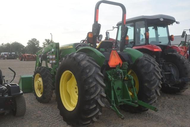 Image of John Deere 5075E equipment image 1