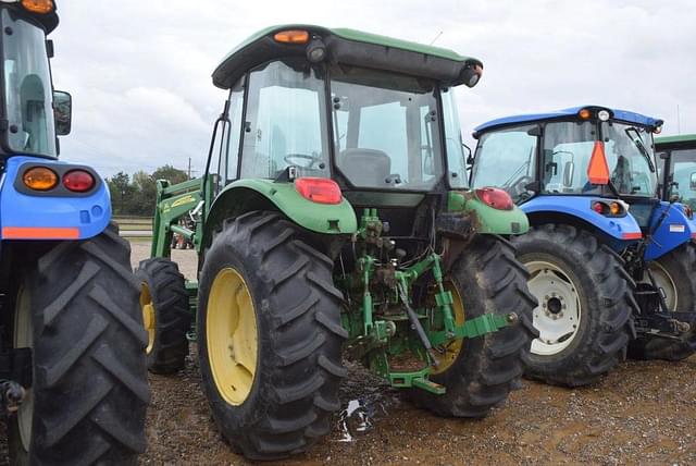 Image of John Deere 5083E equipment image 1