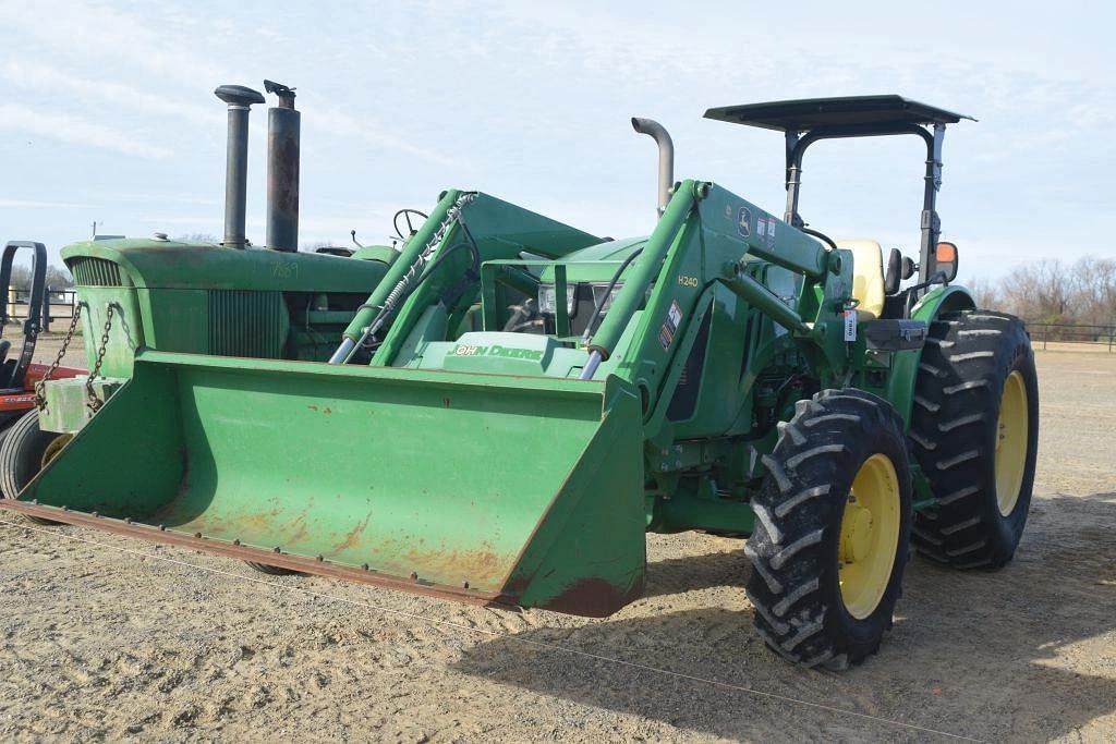 Image of John Deere 5085E Primary image