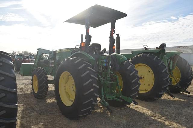 Image of John Deere 5085E equipment image 1