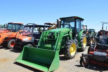 Main image John Deere 5090E