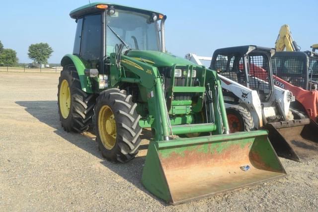 Image of John Deere 5093E equipment image 3