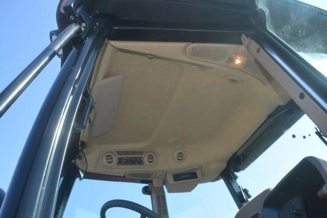 Image of John Deere 5100E equipment image 4