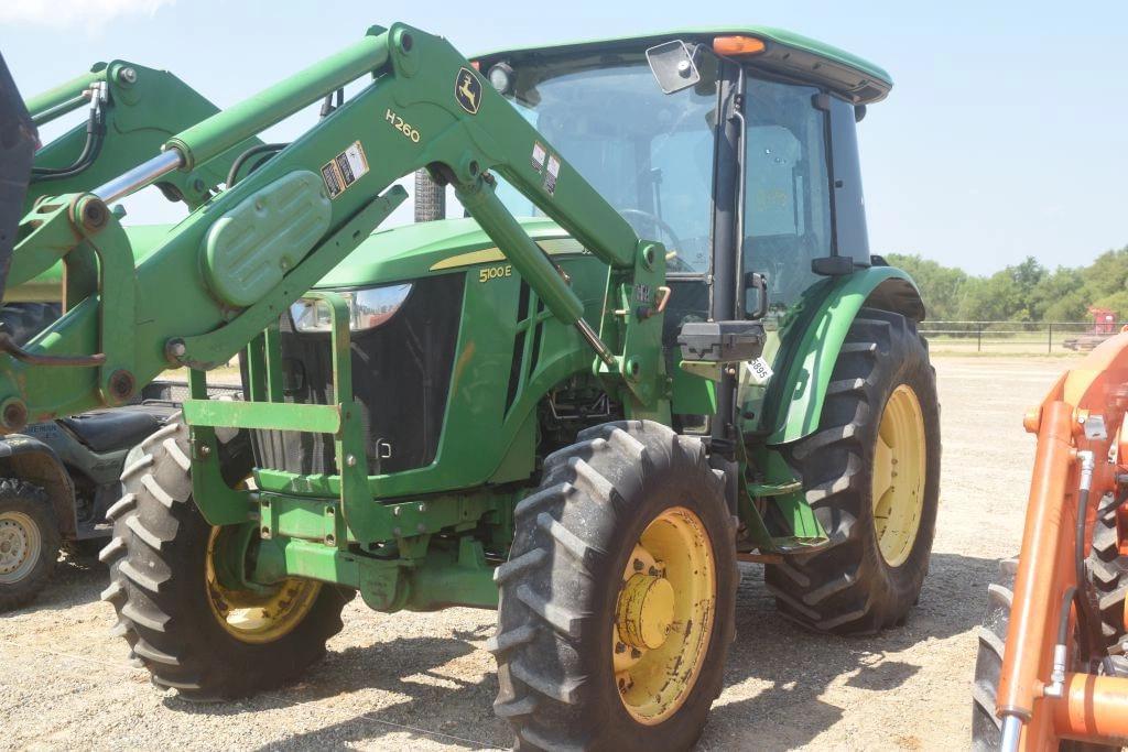Image of John Deere 5100E Primary image