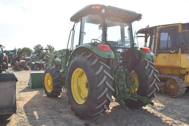 Image of John Deere 5100E equipment image 1