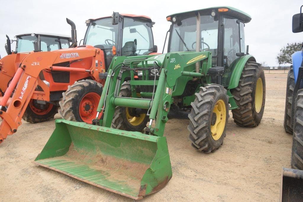 John Deere 5101E Equipment Image0