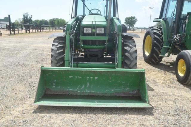 Image of John Deere 5101E equipment image 4