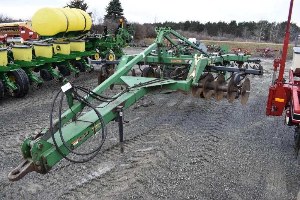 Image of John Deere 512 Primary image