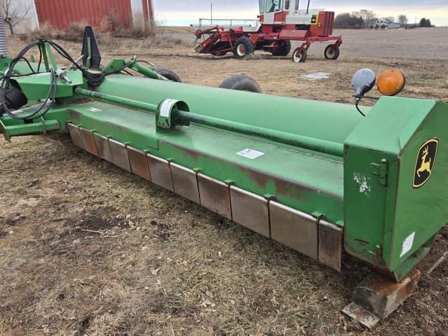 Image of John Deere 520 equipment image 4