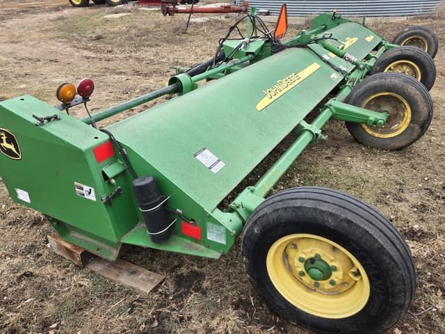 Image of John Deere 520 equipment image 2