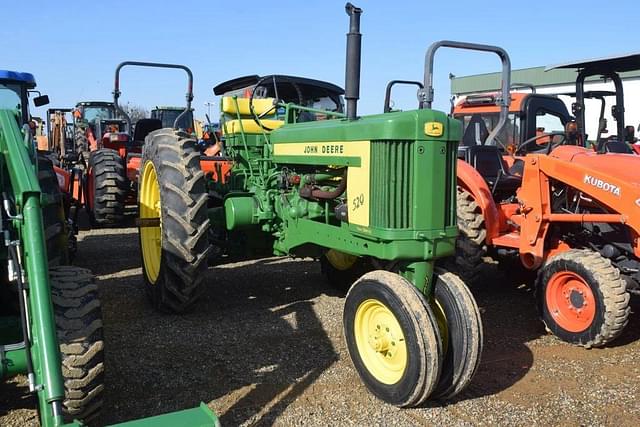 Image of John Deere 520 equipment image 3