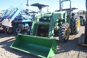 John Deere 5210 Image