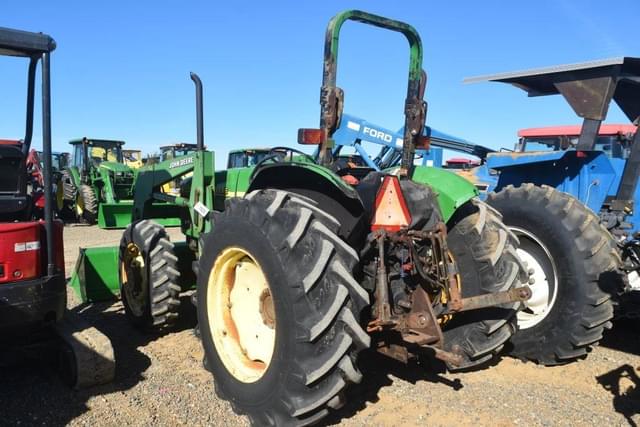 Image of John Deere 5210 equipment image 1