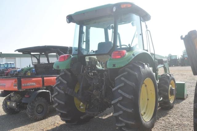 Image of John Deere 5225 equipment image 2