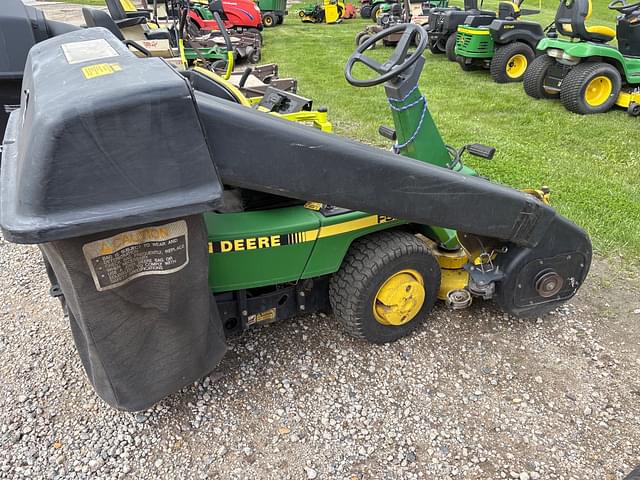 Image of John Deere F525 equipment image 3