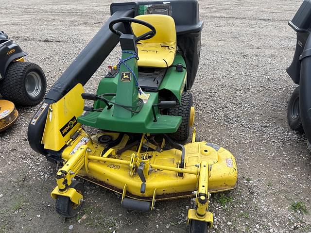 Image of John Deere F525 equipment image 1