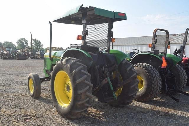 Image of John Deere 5300 equipment image 1
