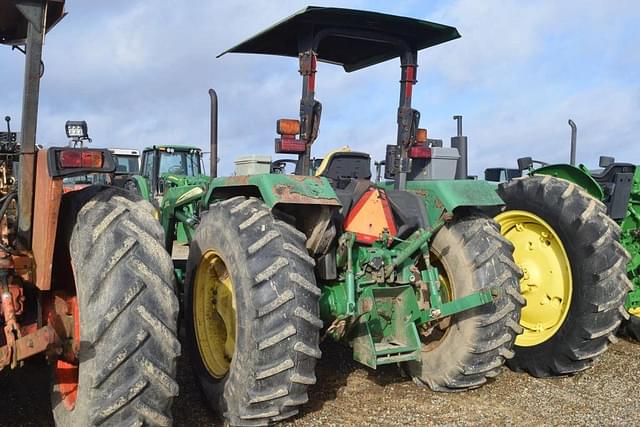 Image of John Deere 5303 equipment image 1