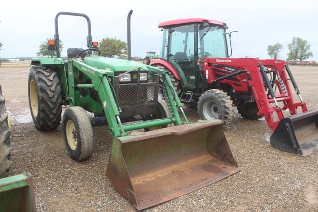 Image of John Deere 5303 equipment image 3