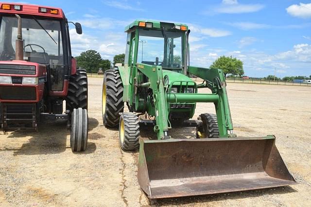 Image of John Deere 5310 equipment image 3