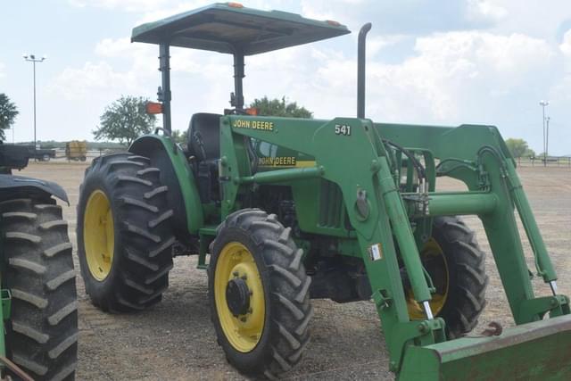 Image of John Deere 5310 equipment image 3