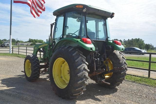 Image of John Deere 5325 equipment image 1