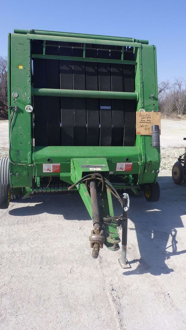 Image of John Deere 535 equipment image 1