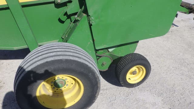 Image of John Deere 535 equipment image 3