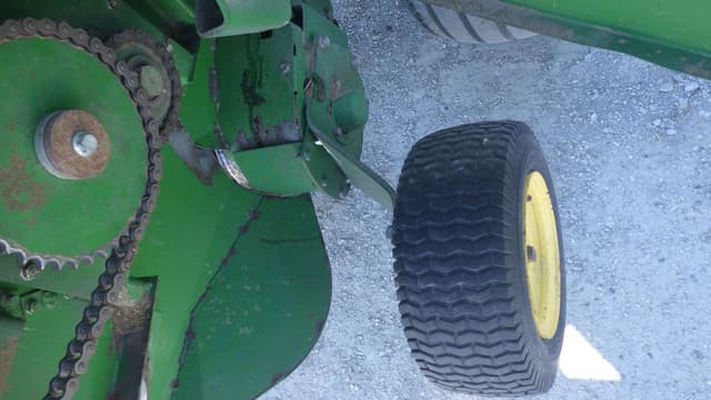 Image of John Deere 535 equipment image 4