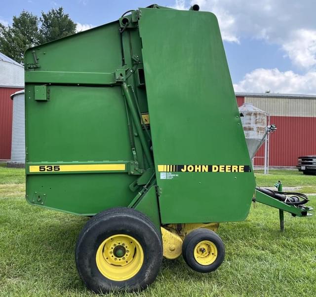 Image of John Deere 535 equipment image 2