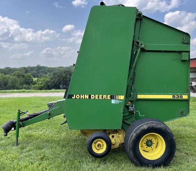 Image of John Deere 535 equipment image 1