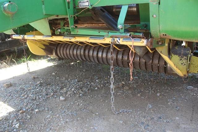 Image of John Deere 535 equipment image 3