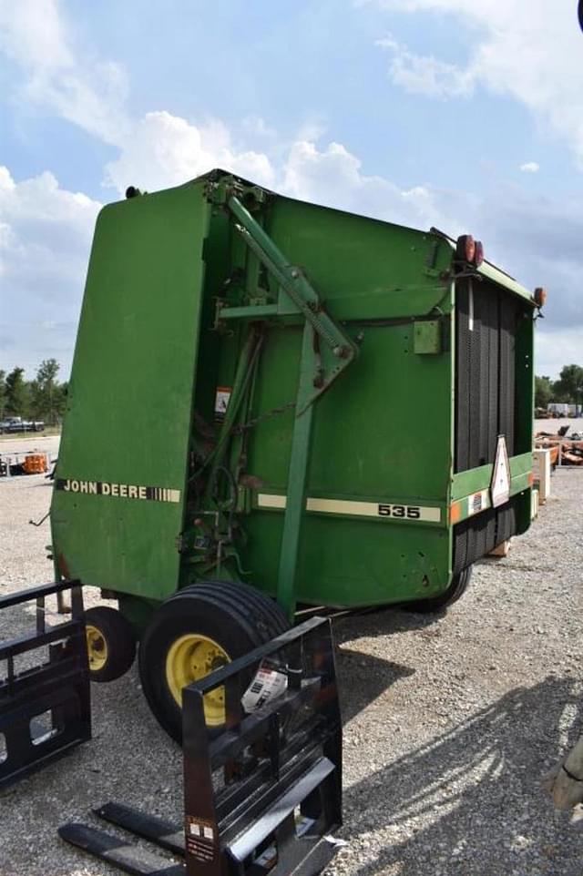 Image of John Deere 535 equipment image 3