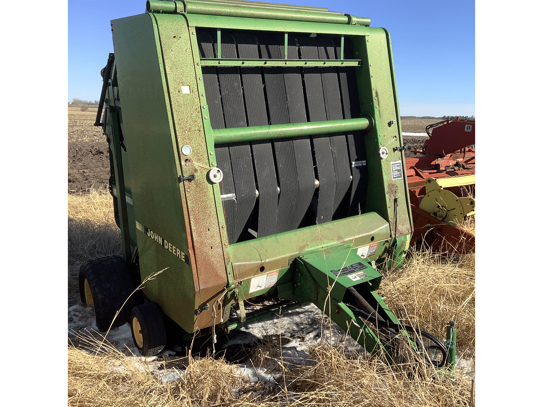 Image of John Deere 535 Primary image