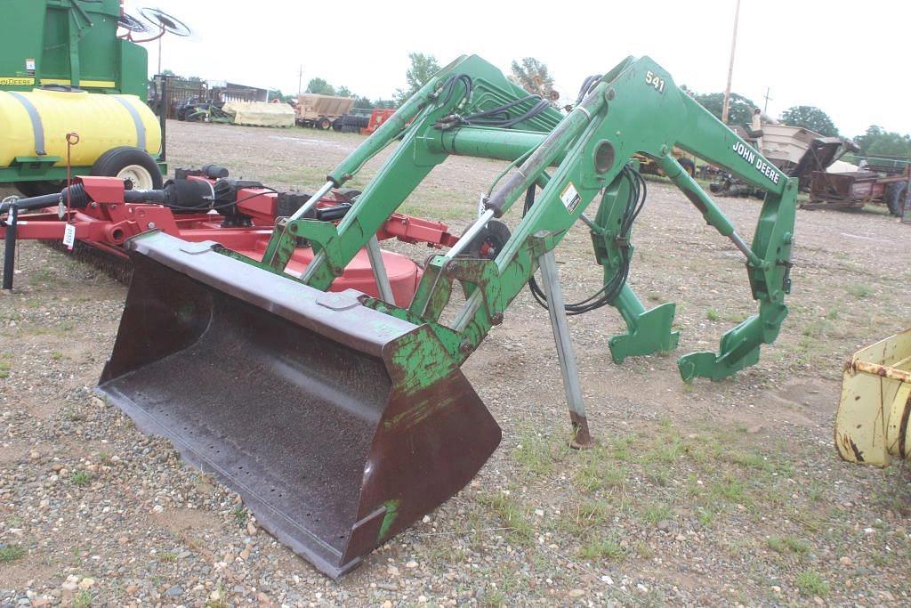 Image of John Deere 541 Image 0