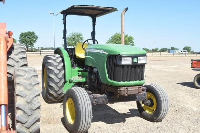 Image of John Deere 5425 equipment image 3