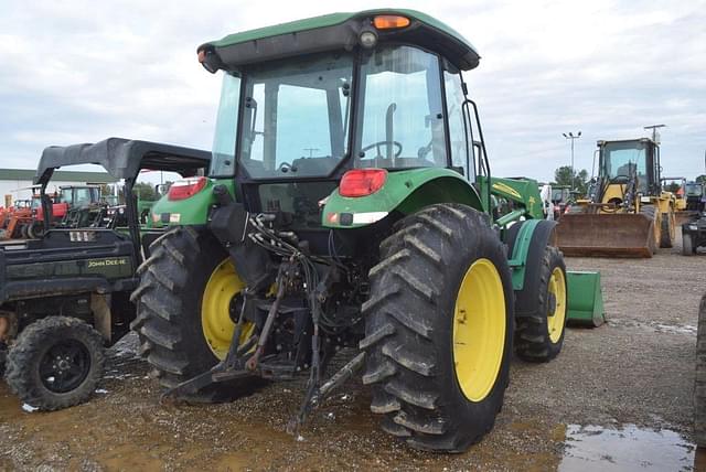 Image of John Deere 5425 equipment image 2