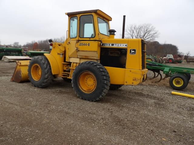 Image of John Deere 544B equipment image 2