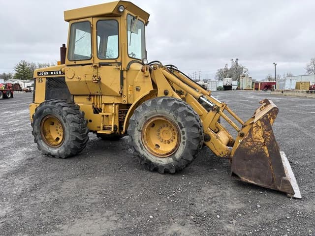 Image of John Deere 544 equipment image 4