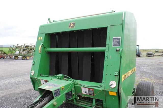 Image of John Deere 546 equipment image 4