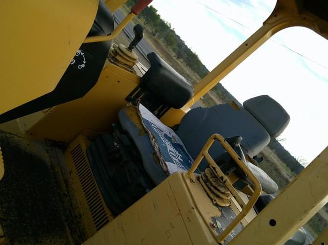 Image of John Deere 550H LT equipment image 1