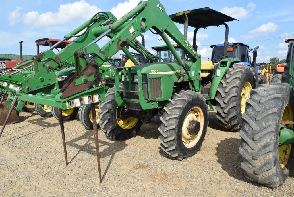 Main image John Deere 5520