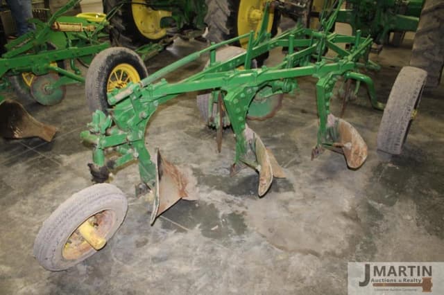 Image of John Deere 55H equipment image 1