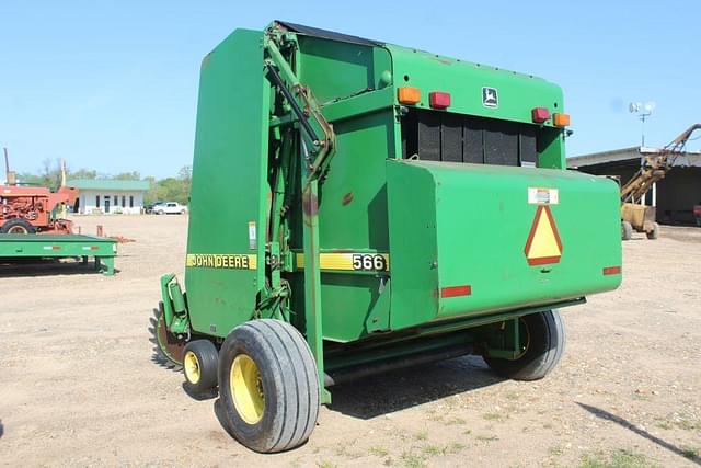 Image of John Deere 566 equipment image 2