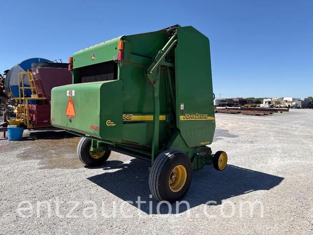 Image of John Deere 567 MegaWide equipment image 4