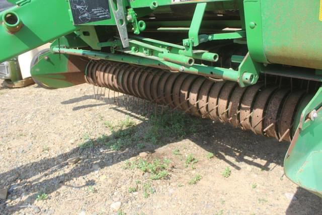 Image of John Deere 567 equipment image 3
