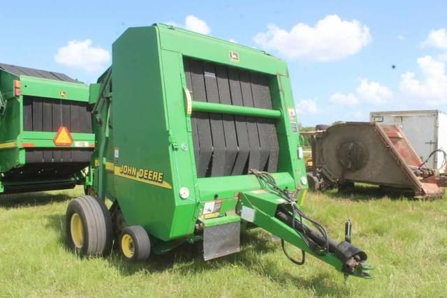 Image of John Deere 567 equipment image 2